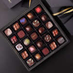Chocolate gift box for girlfriend, made with imported Belgian ingredients, birthday and Christmas candy gift